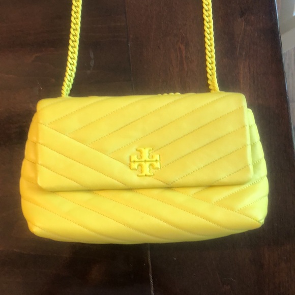 - Tory Burch Kira Chevron convertible shoulder/ crossbody bag. Great condition - Picture 4 of 16